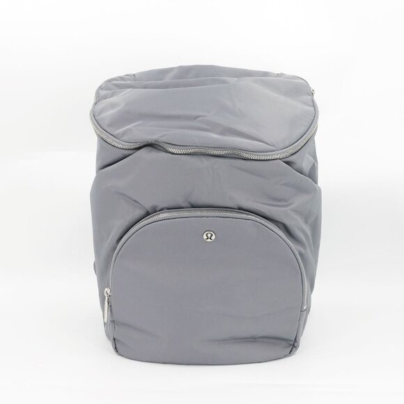 Lululemon Women's New Parent Backpack 17L Asphalt Gray Silver OS - Picture 4 of 16